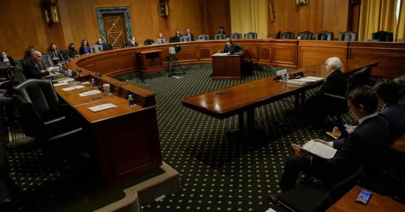 watch-senate-panel-holds-hearing-on-recent-bank-failures-and-1-800x420.jpeg